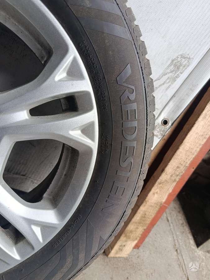 Ford B-MAX, lengvojo lydinio, R15