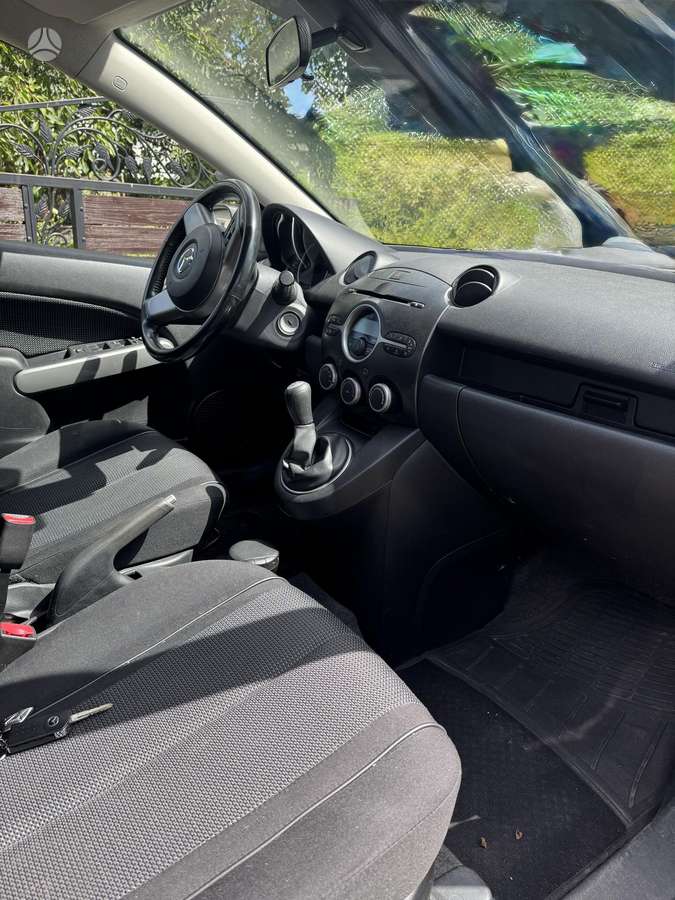 Mazda 2, 1.4 l., Хэтчбек