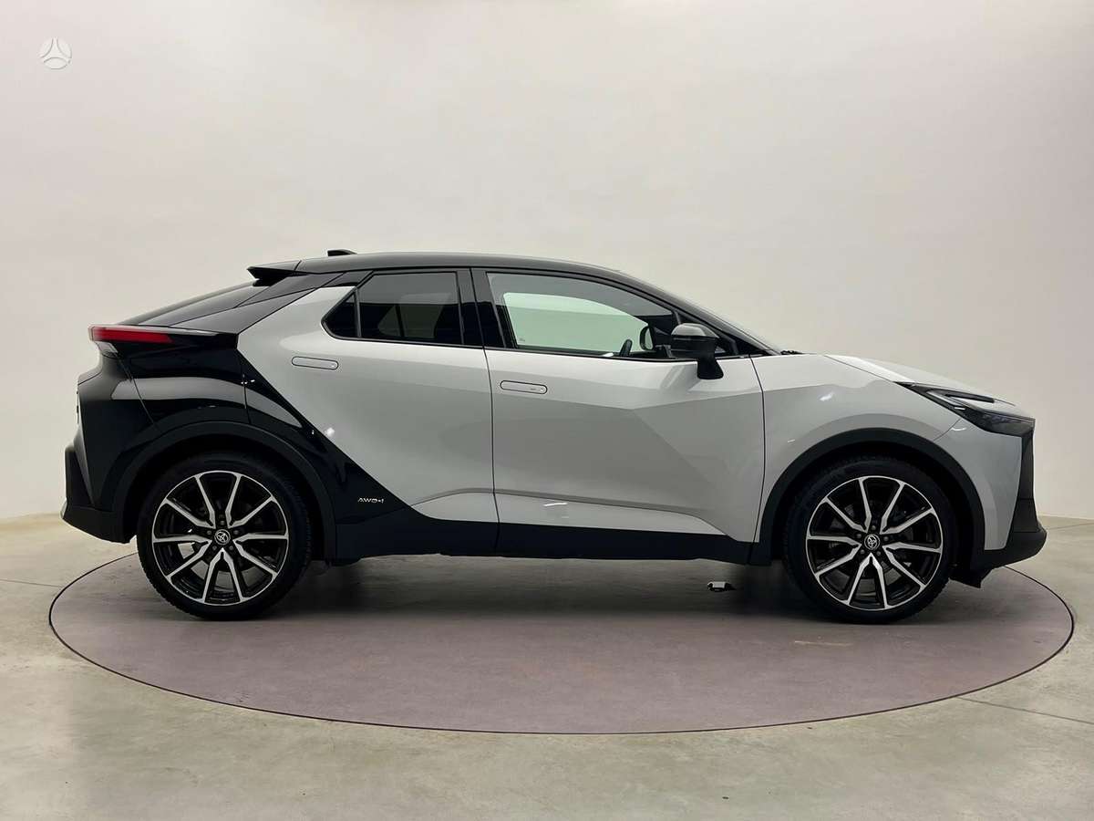 Toyota C-HR - 4