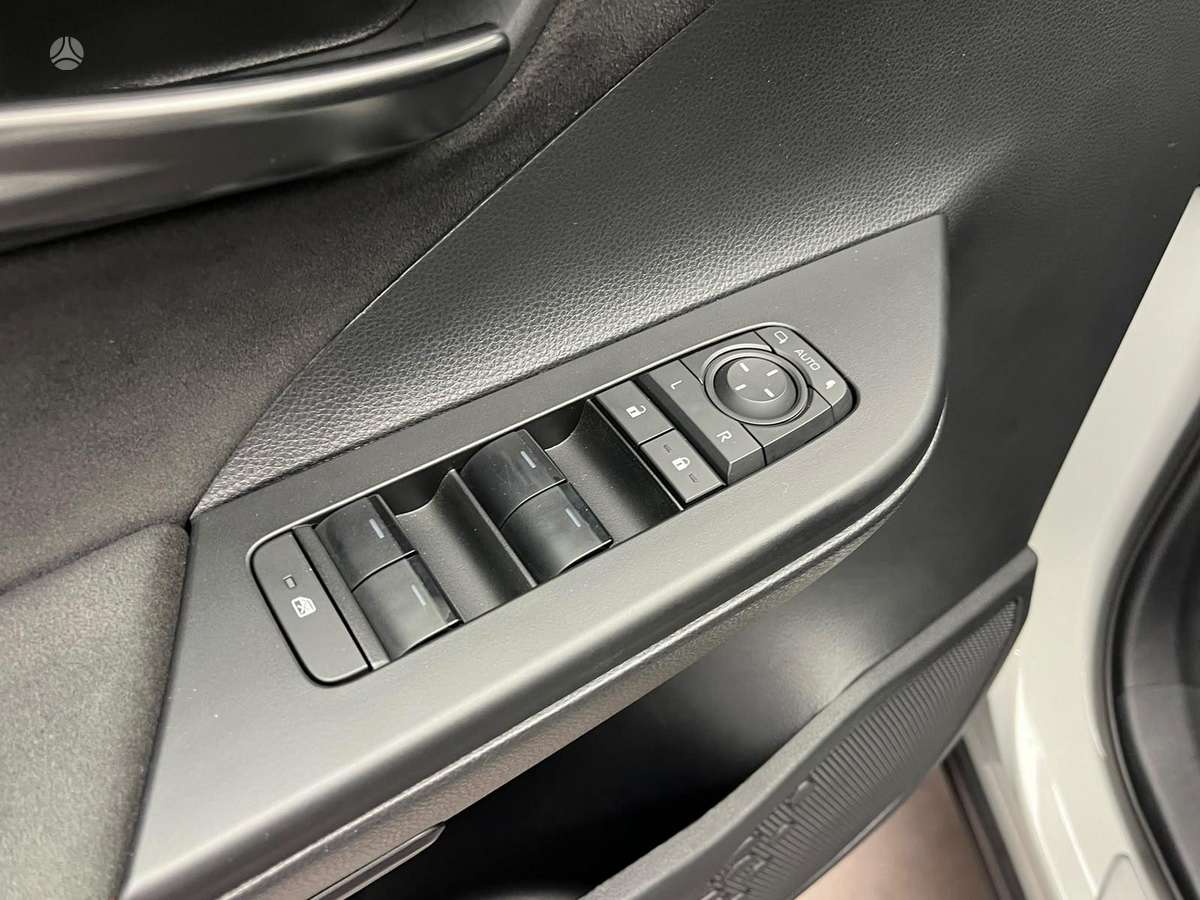 Toyota C-HR - 10