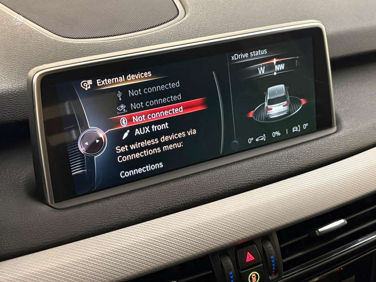 BMW X5, 2.0 l., off-road / crossover
