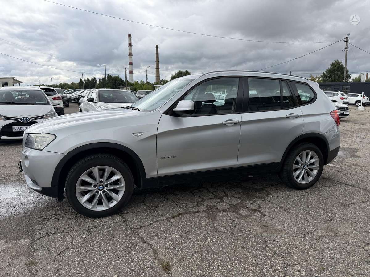 BMW X3, 2.0 l., off-road / crossover