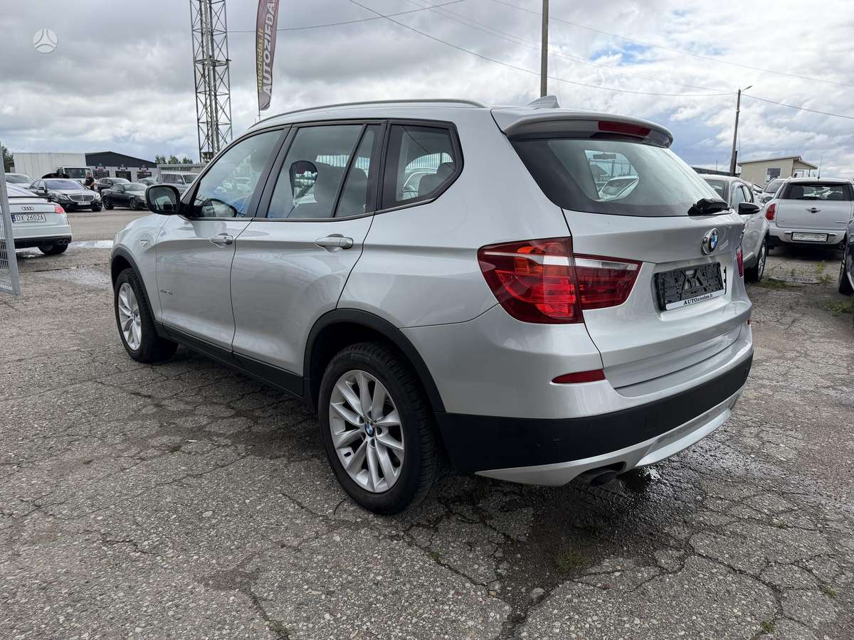 BMW X3, 2.0 l., off-road / crossover