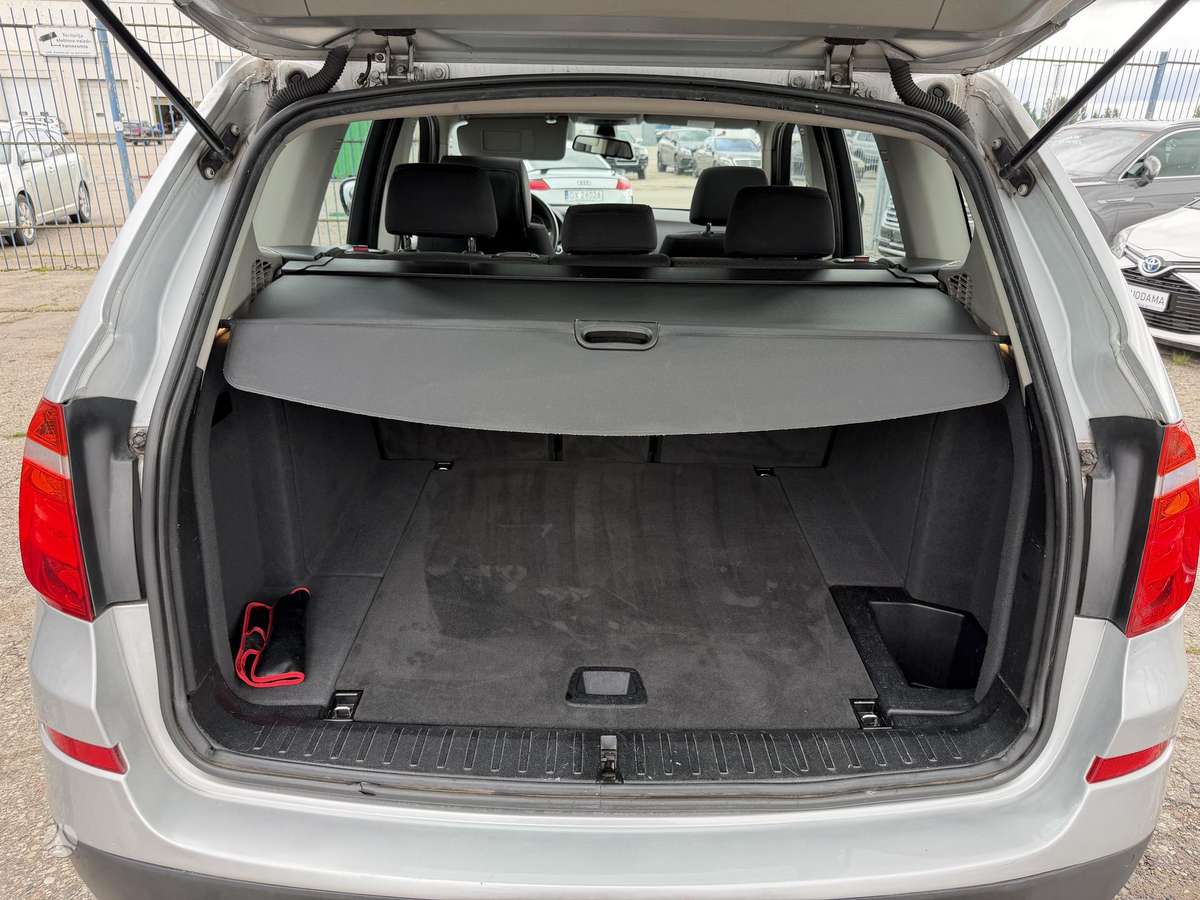 BMW X3, 2.0 l., off-road / crossover