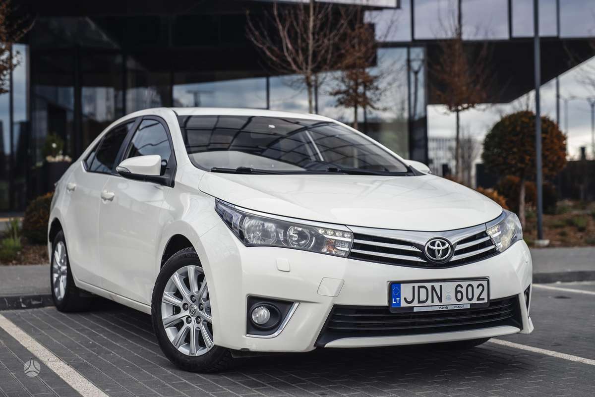 Toyota Corolla - 12