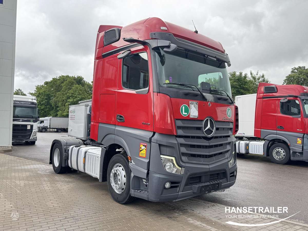 Mercedes-Benz Actros 1845 Big Space, double sleeper
