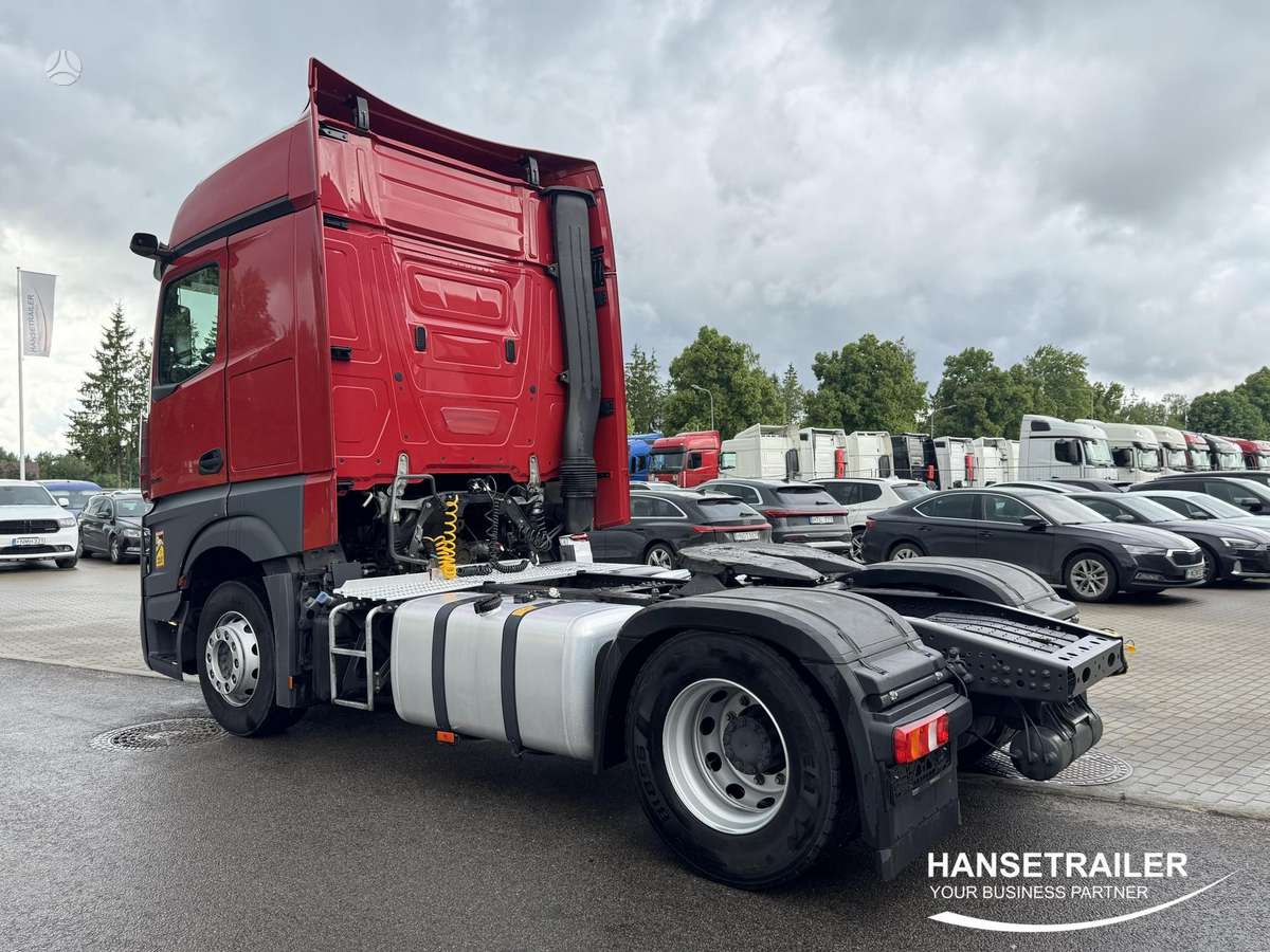 Mercedes-Benz Actros 1845 Big Space, double sleeper