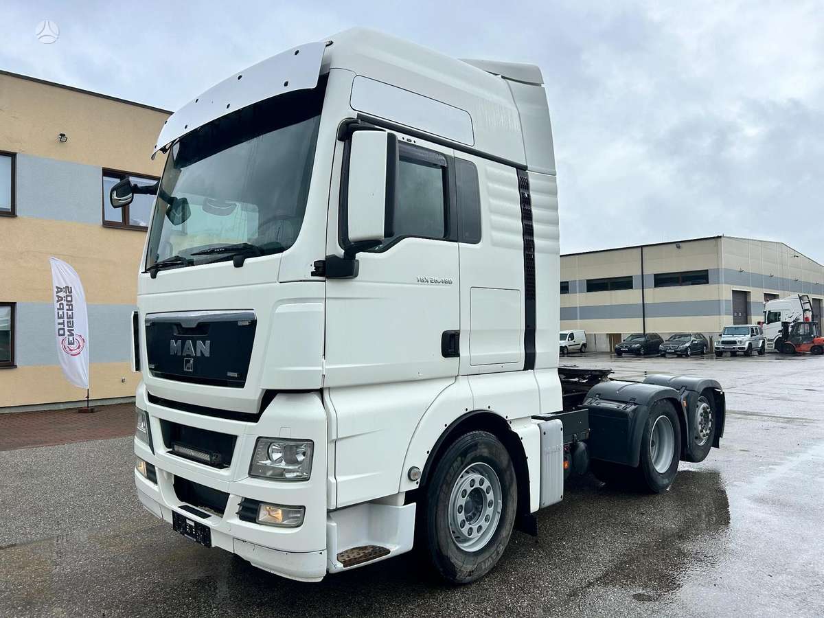 MAN TGX 26.480, 2 miegamosios vietos