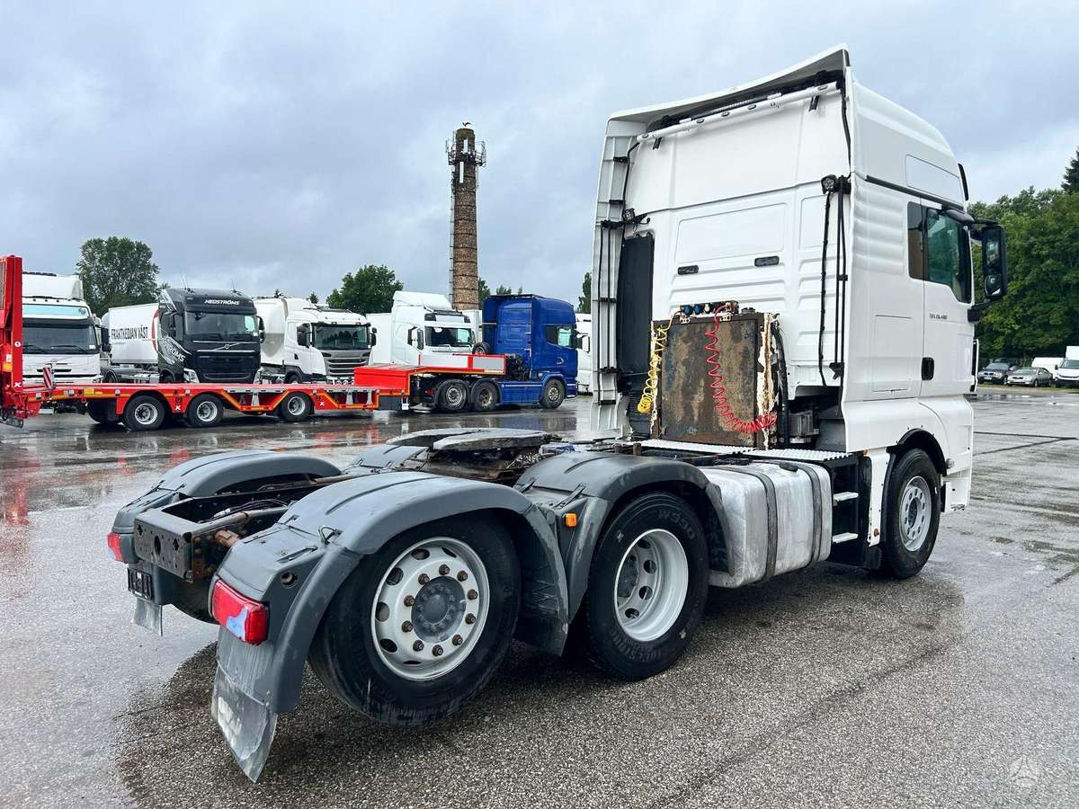 MAN TGX 26.480, double sleeper