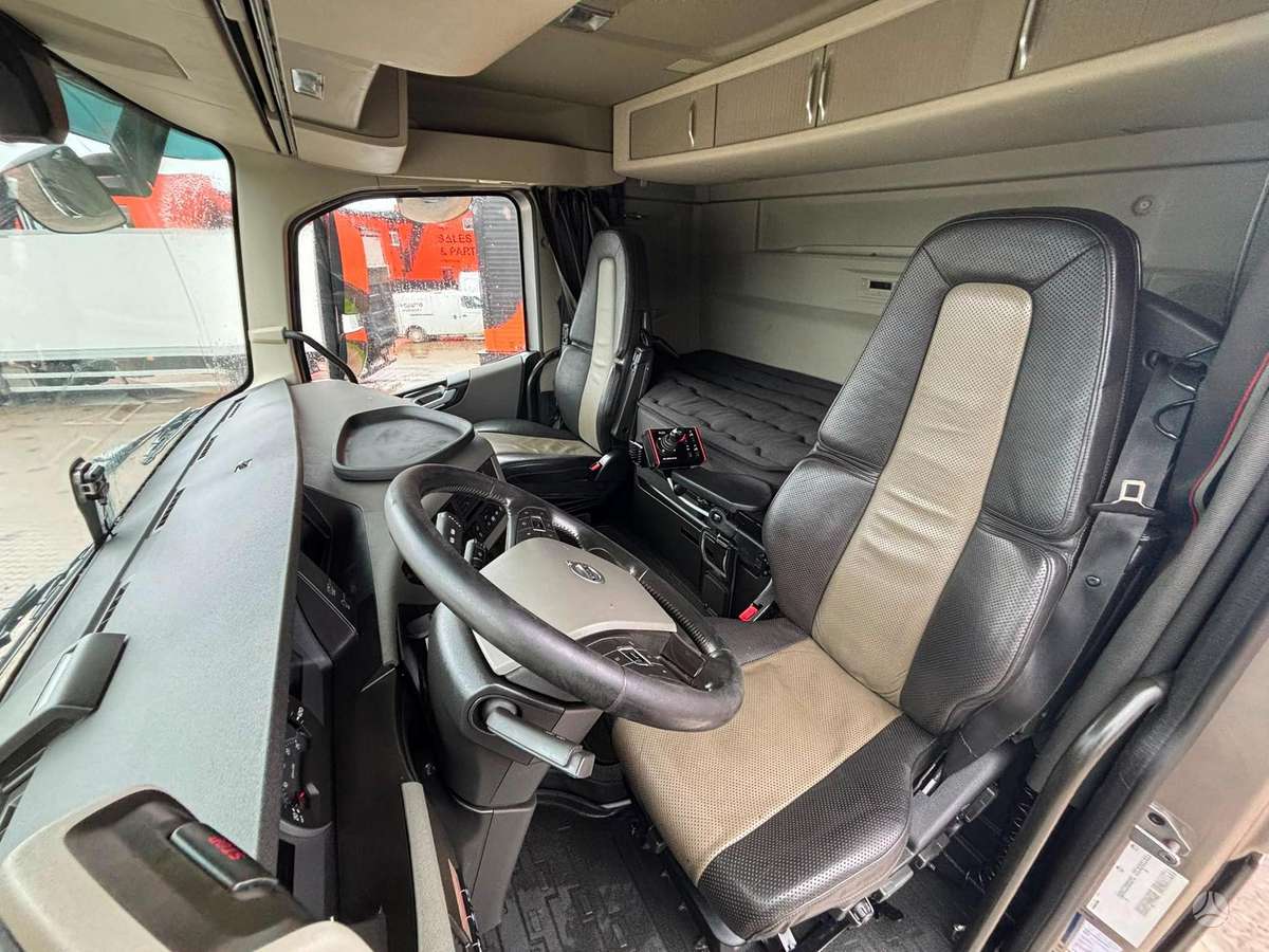 Volvo FH 540 6x4, самосвалы