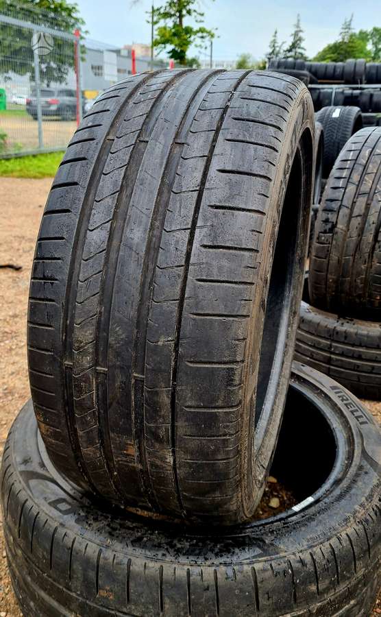 Pirelli P Zero, vasaras 275/40 R19
