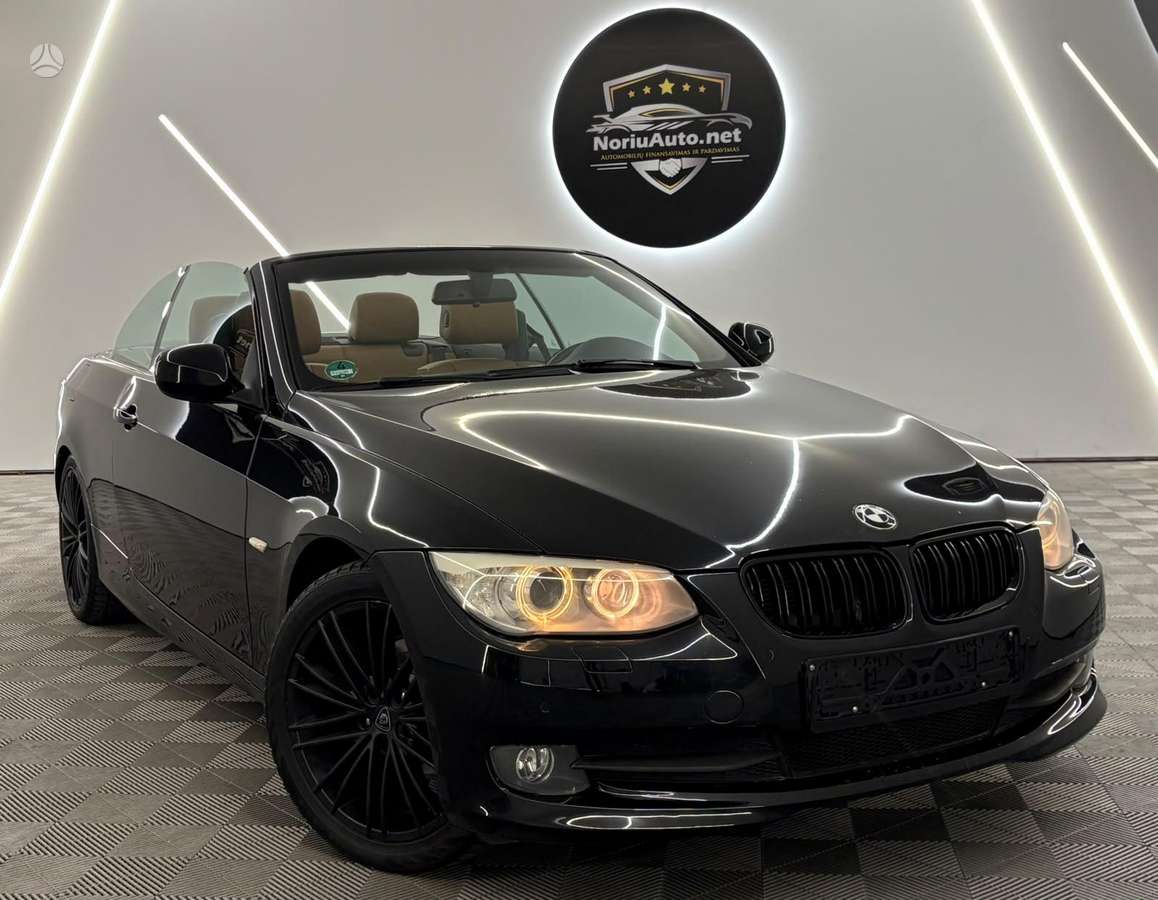 BMW 320, 2.0 l., convertible