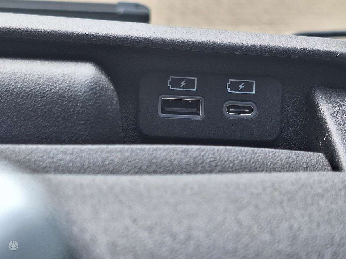 Iveco Daily, 3.0 l., cargo van