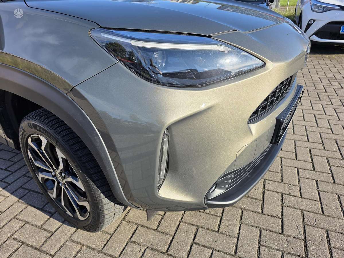 Toyota Yaris Cross - 8