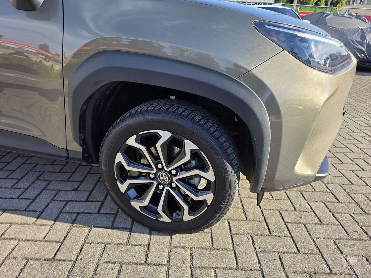 Toyota Yaris Cross - 9