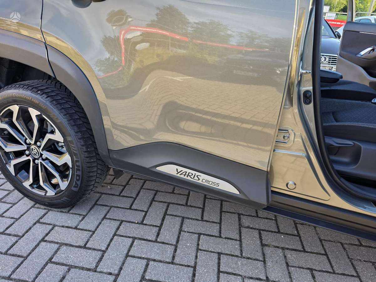 Toyota Yaris Cross - 10