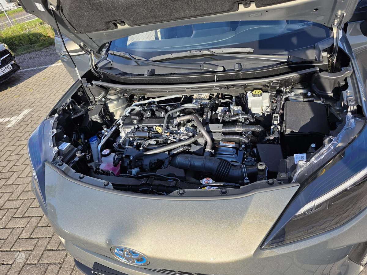Toyota Yaris Cross - 12