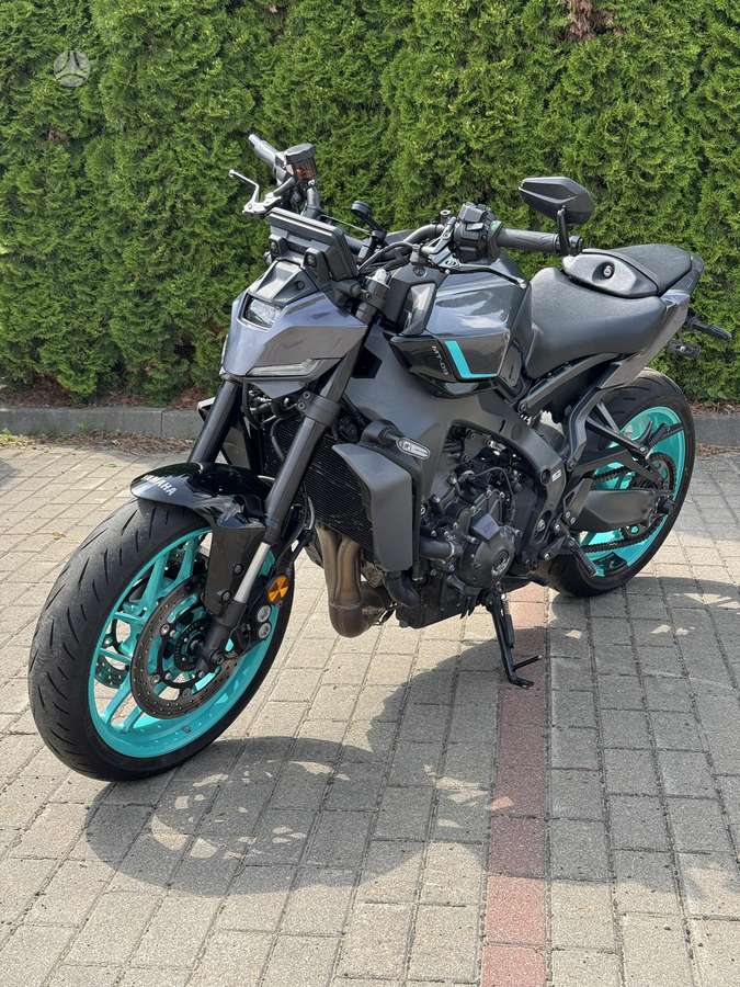 Yamaha MT 09 900cc, street / classic