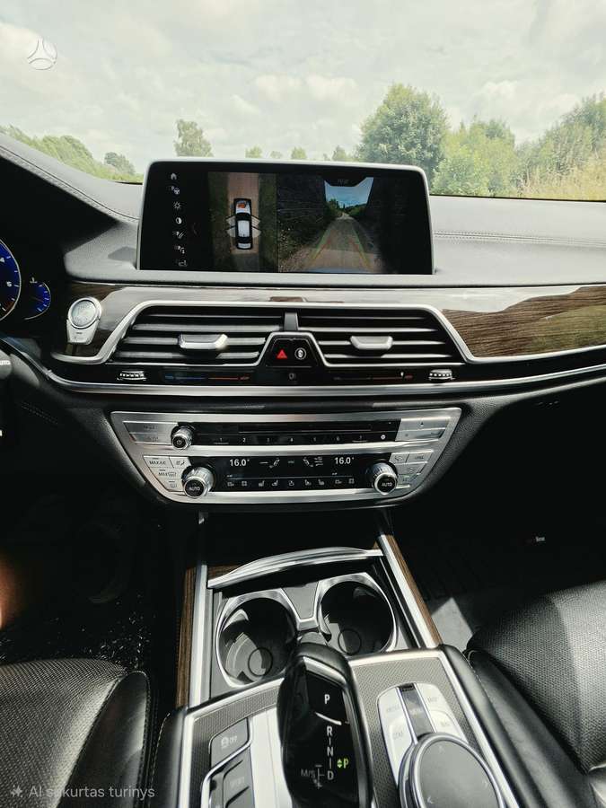 BMW 730, 3.0 l., Седан