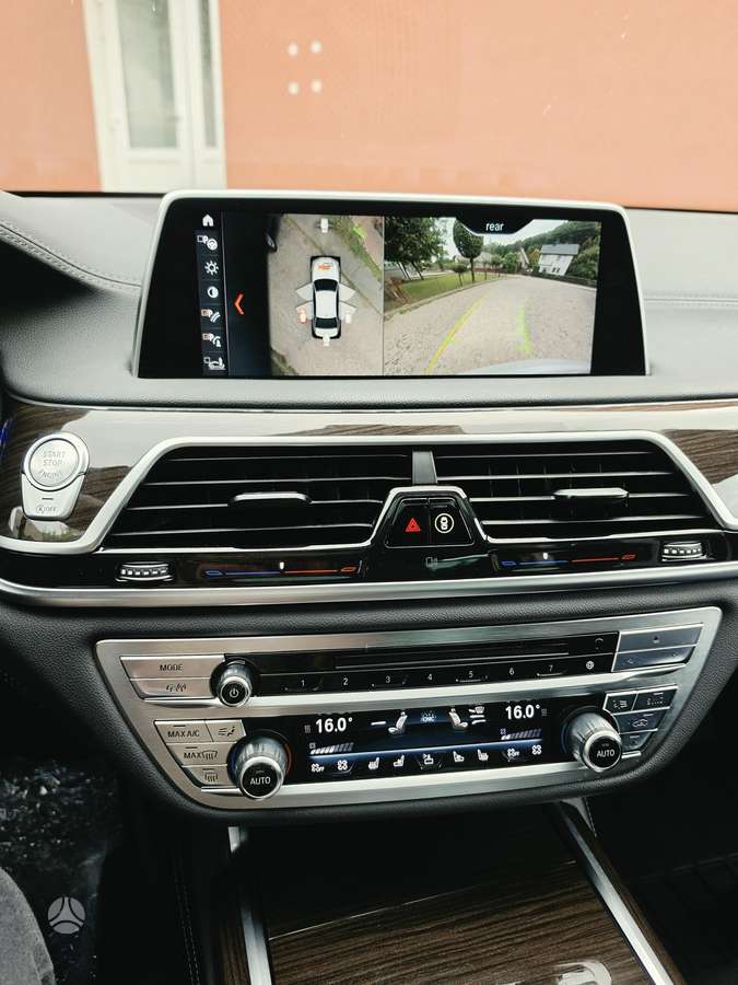 BMW 730, 3.0 l., Седан