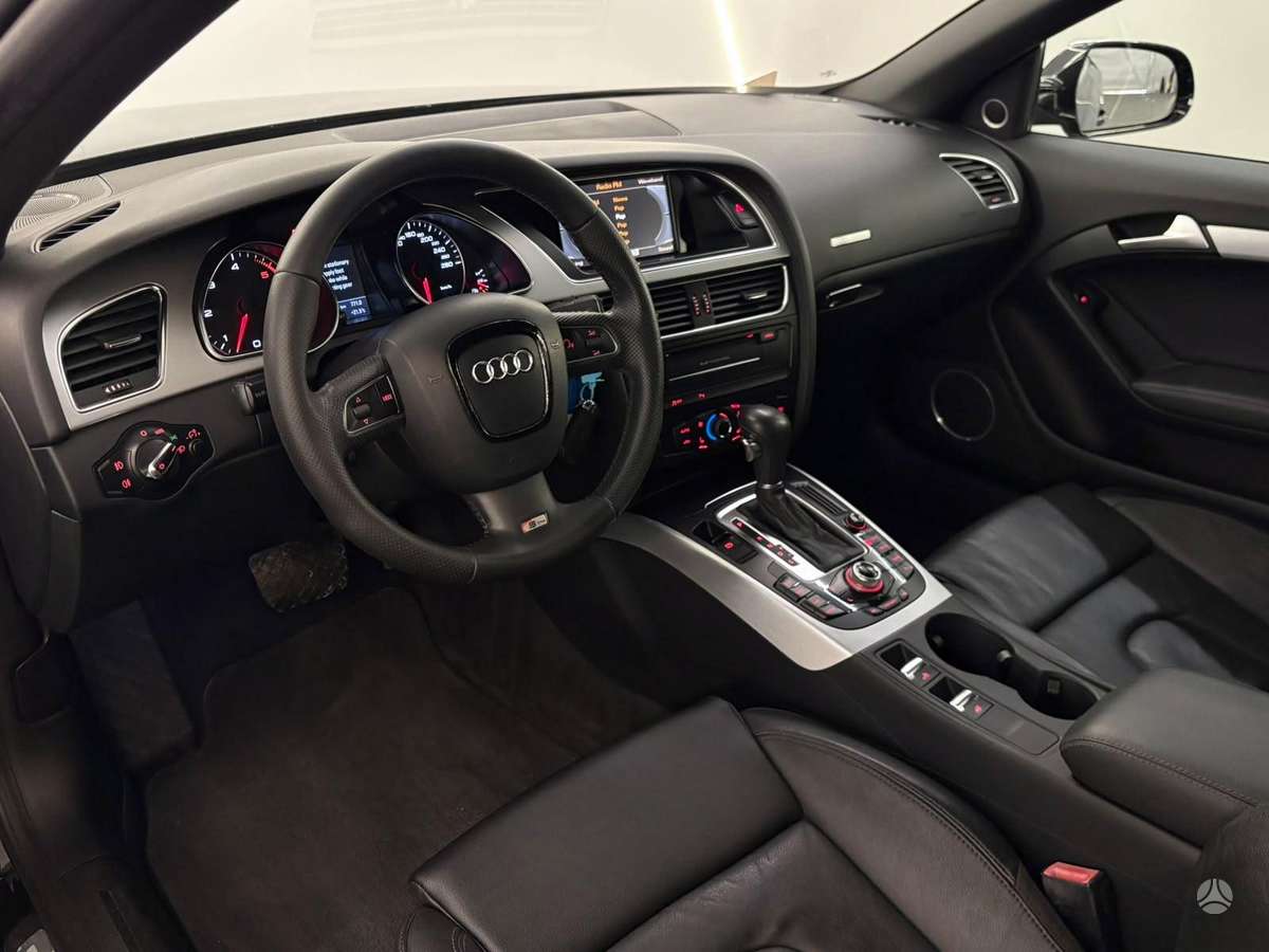 Audi A5, 2.7 l., Кабриолет