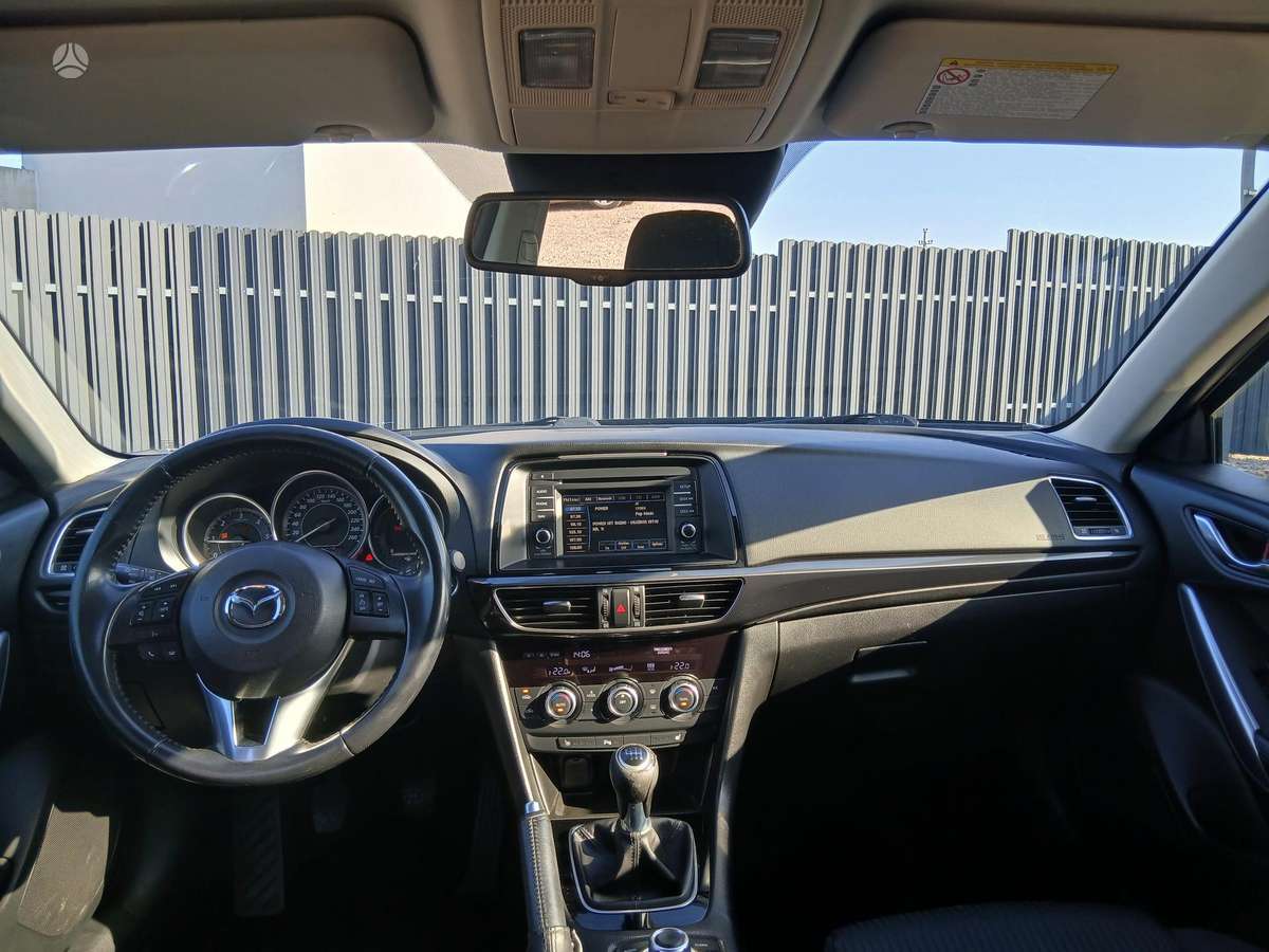 Mazda 6, 2.2 l., Седан