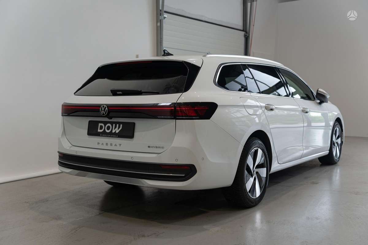 Volkswagen Passat - 5