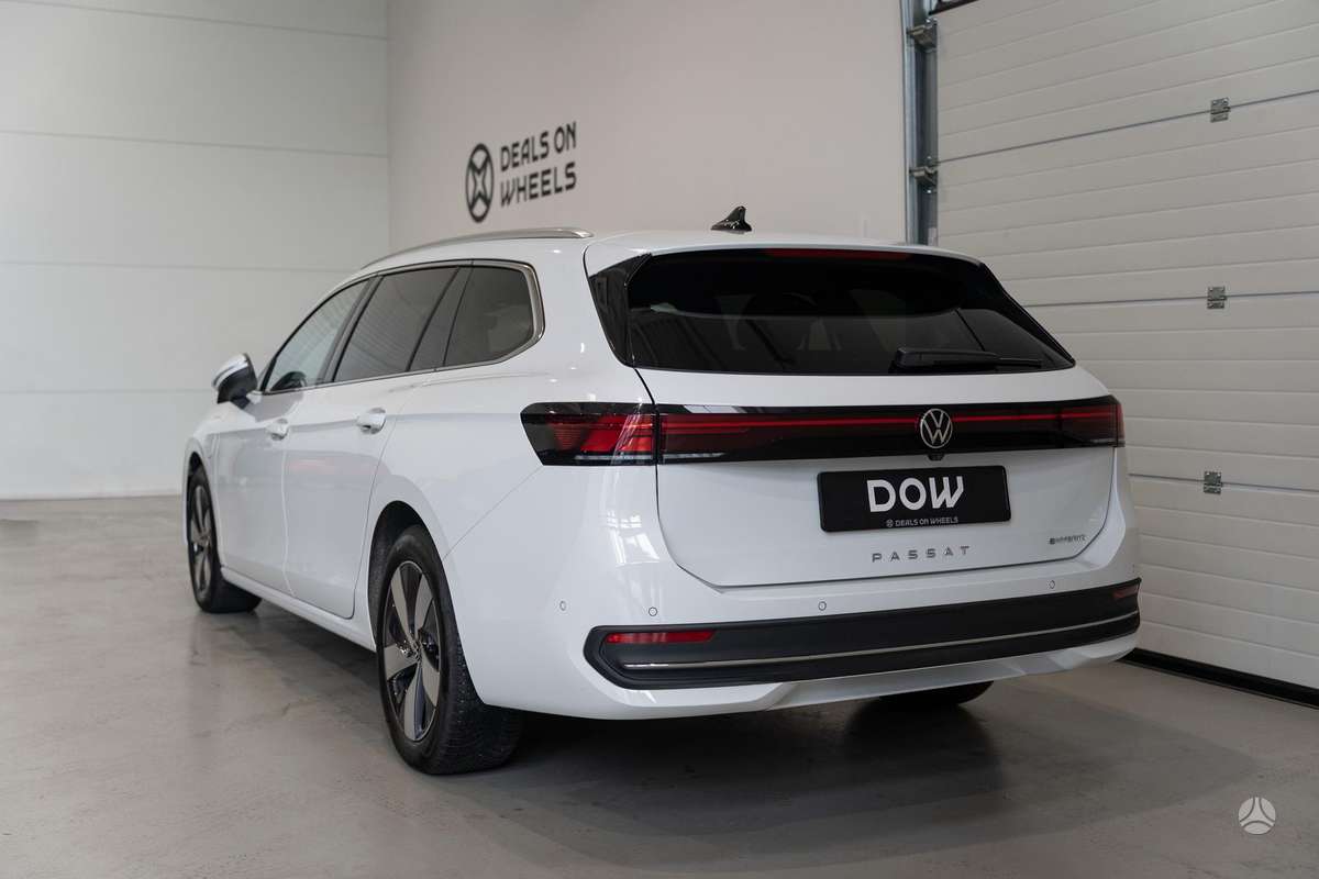 Volkswagen Passat - 6