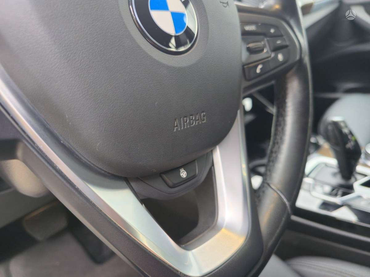 BMW X3, 2.0 l., Внедорожник / Кроссовер