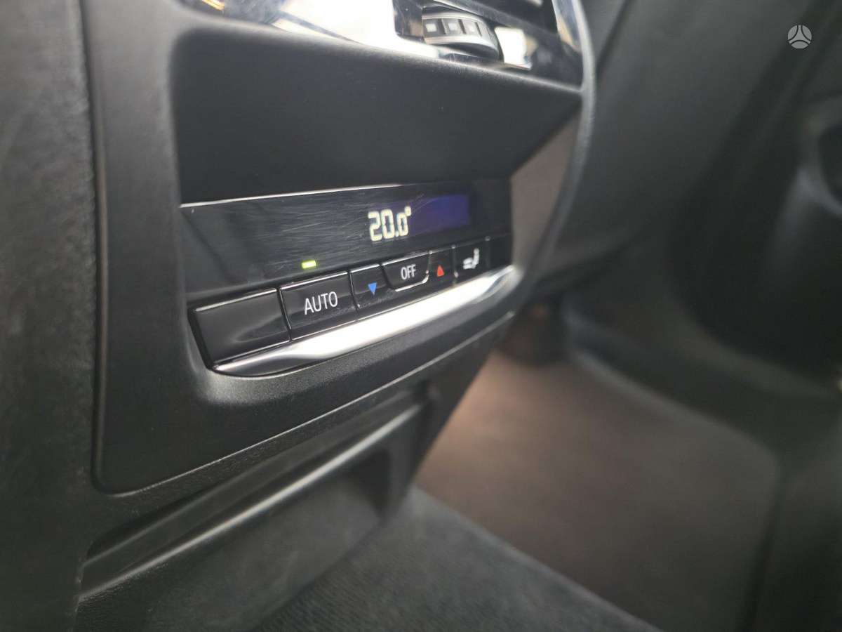 BMW X3, 2.0 l., Внедорожник / Кроссовер