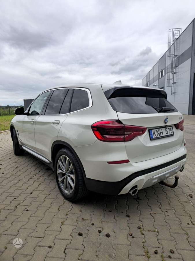 BMW X3, 2.0 l., Внедорожник / Кроссовер