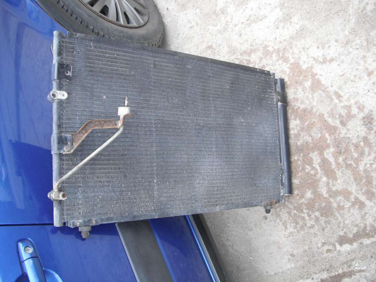 Toyota Previa Model2000 06 t 060572444
