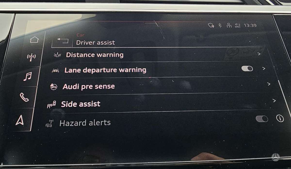 Audi e-tron, 95 kWh, off-road / crossover