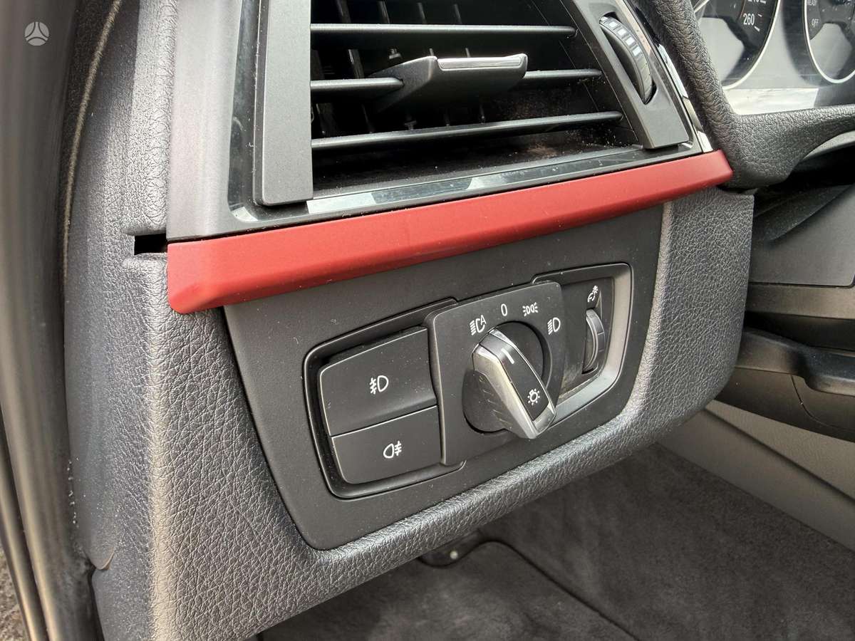 BMW 320, 2.0 l., wagon