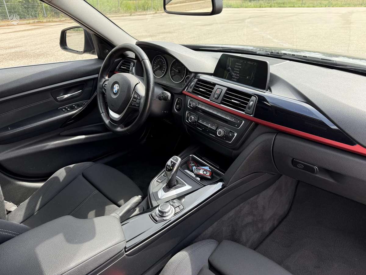 BMW 320, 2.0 l., wagon