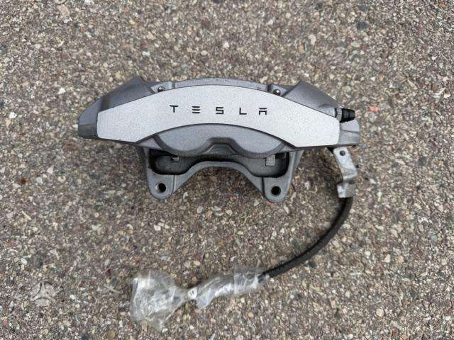 Tesla Model 3 детали шасси