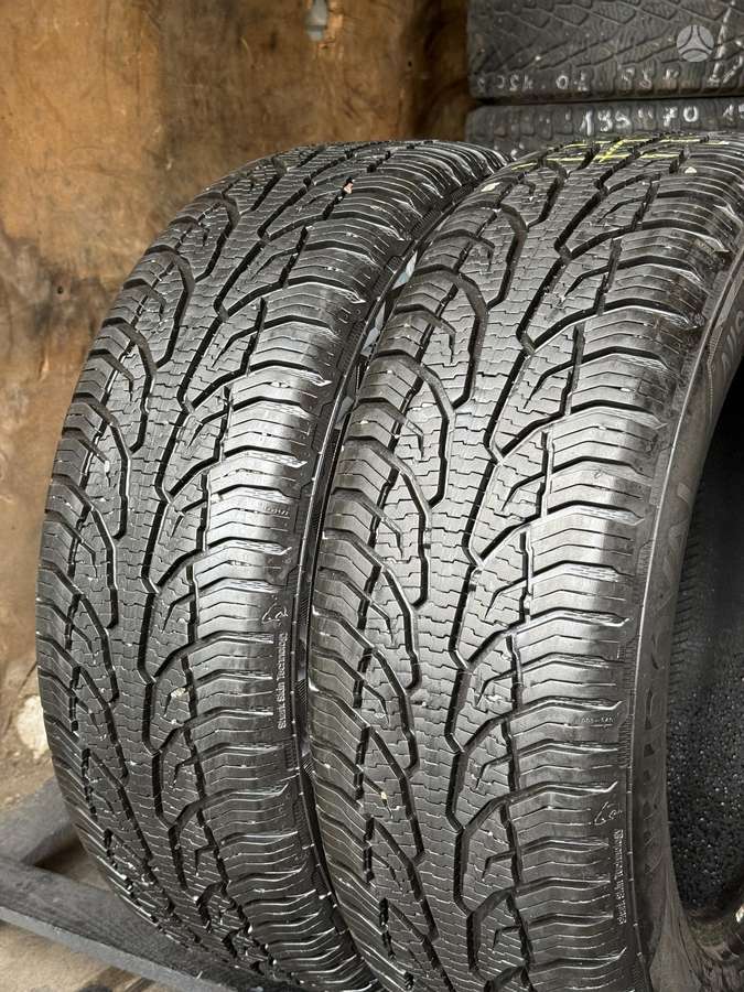Uniroyal AllseasonExpert 2, всесезонные 215/60 R17