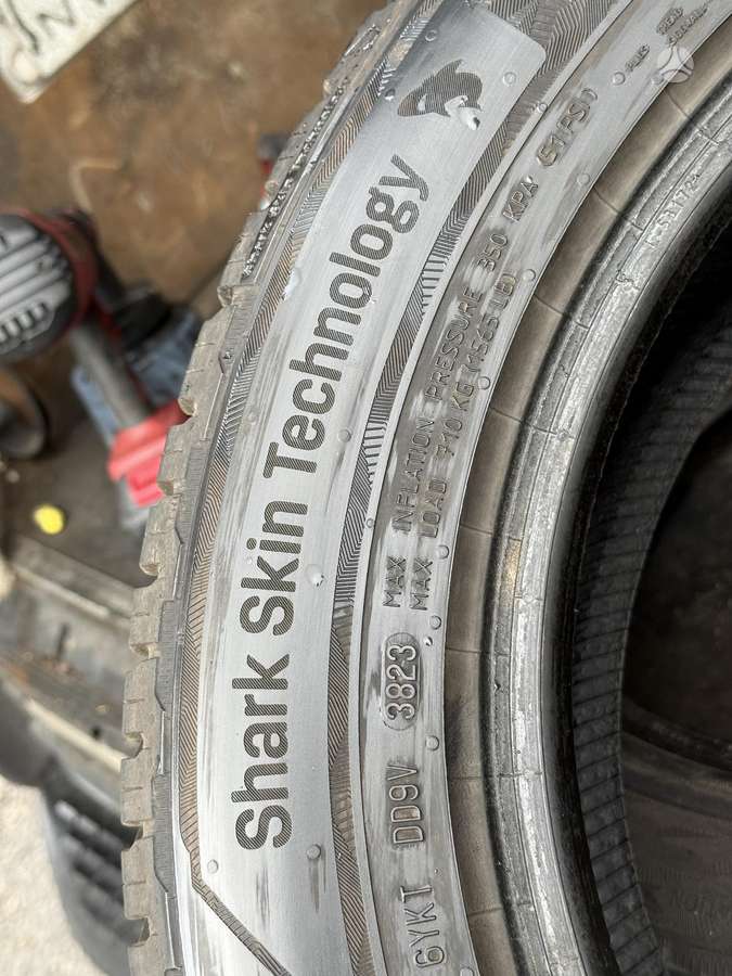 Uniroyal AllseasonExpert 2, всесезонные 215/60 R17