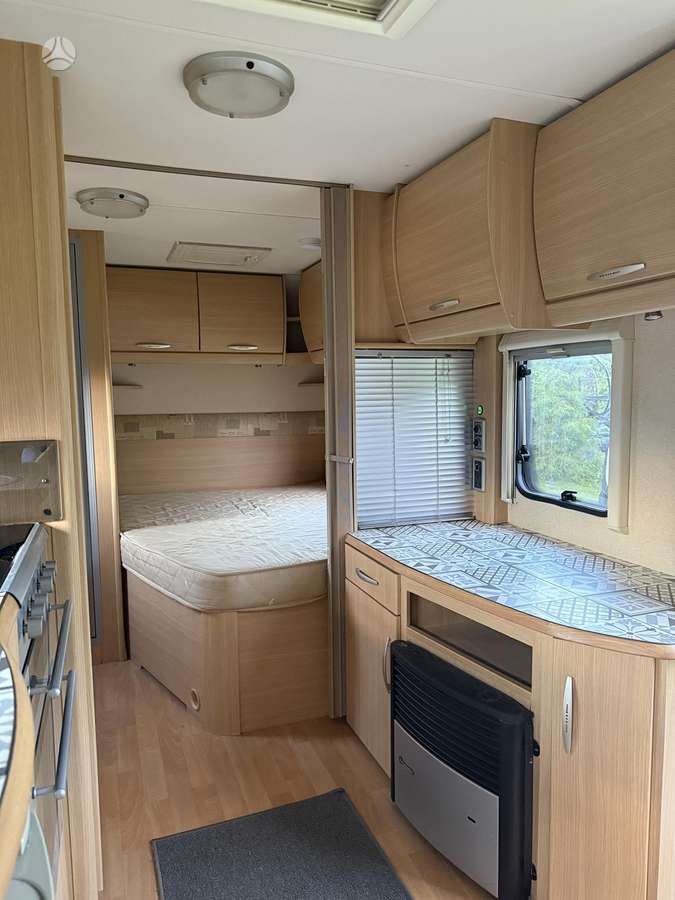 Abbey Vogue 495, кемперы