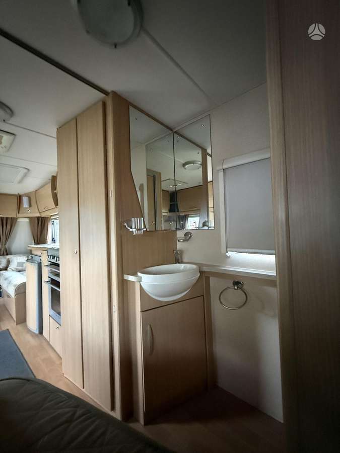 Abbey Vogue 495, кемперы