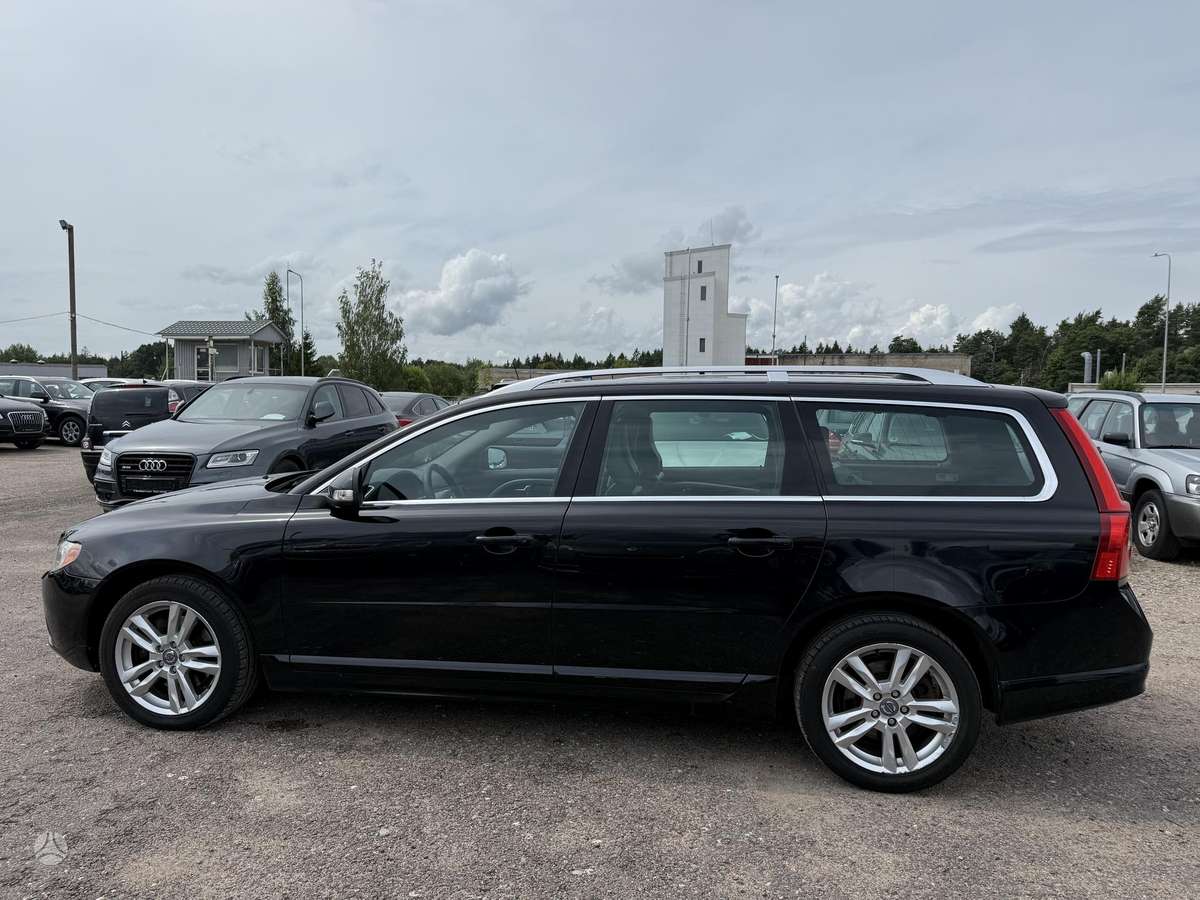 Volvo V70, 2.0 l., Универсал