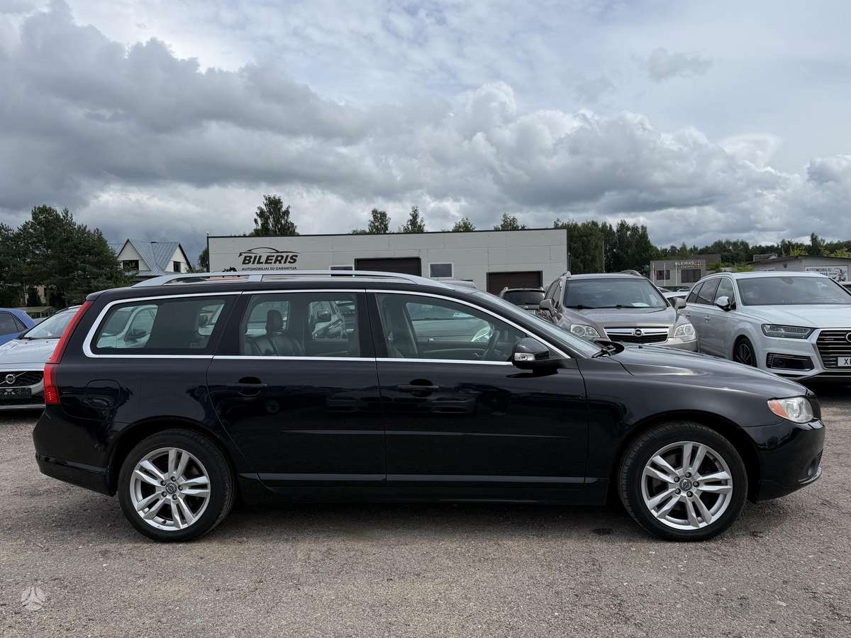 Volvo V70, 2.0 l., universalas