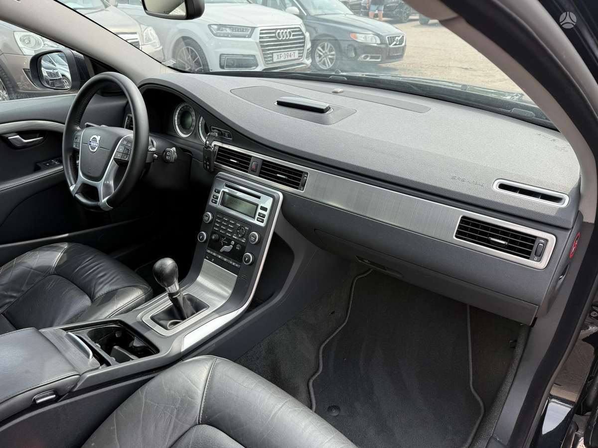 Volvo V70, 2.0 l., universalas