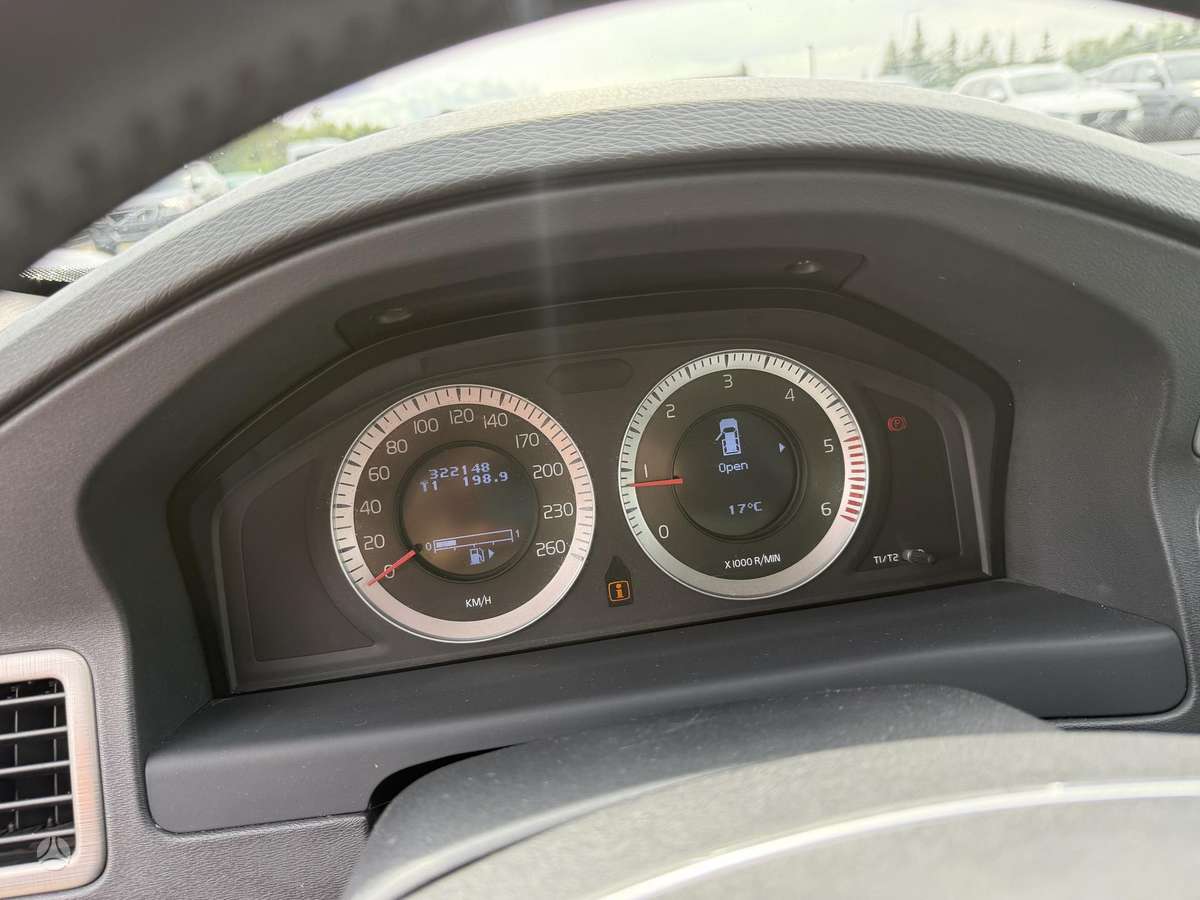 Volvo V70, 2.0 l., universalas