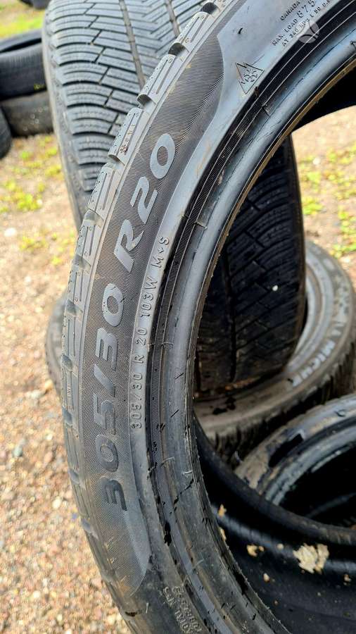 Pirelli SottoZero 3, winter 305/30 R20