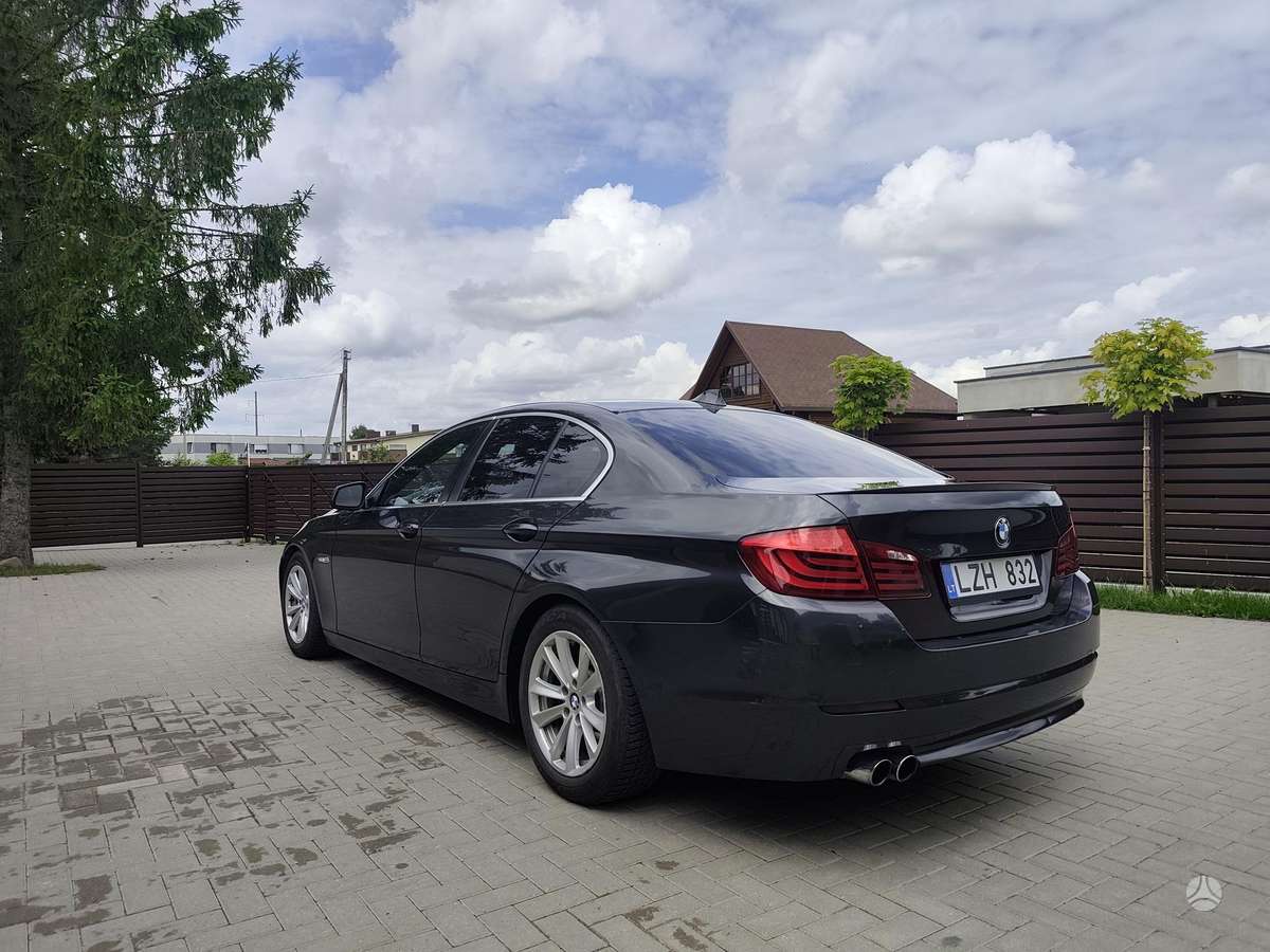 BMW 525, 3.0 l., sedanas