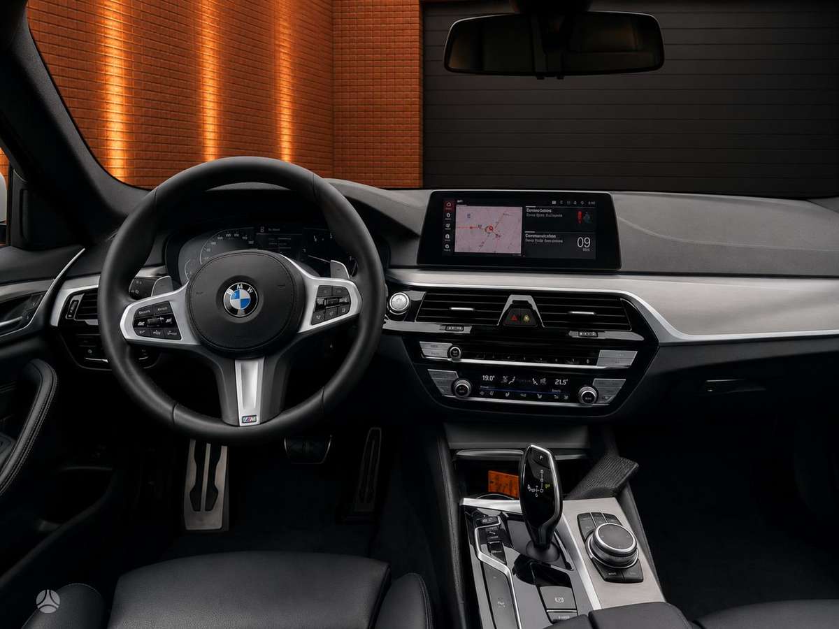 BMW 520, 2.0 l., Седан