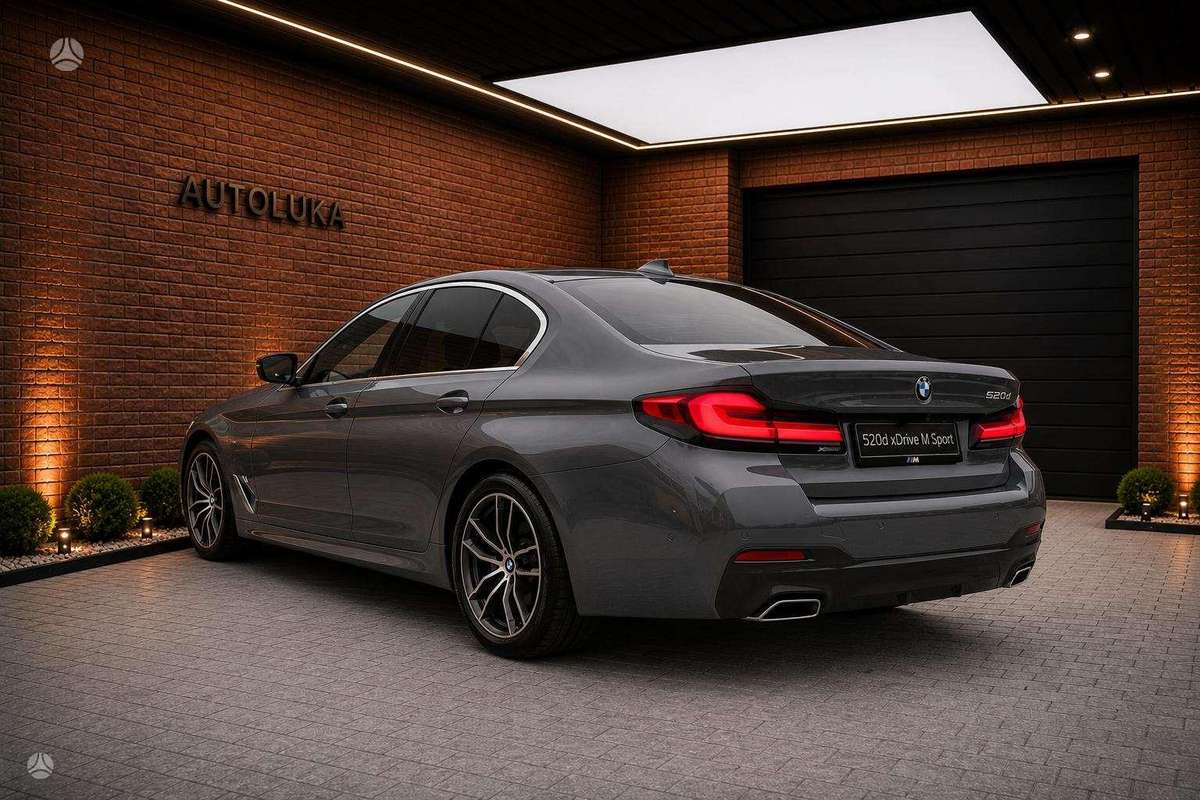 BMW 520, 2.0 l., Седан