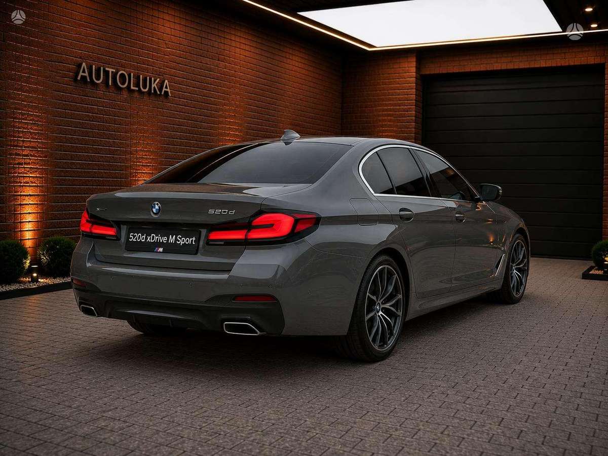 BMW 520, 2.0 l., Седан