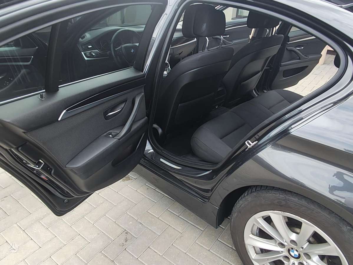 BMW 525, 3.0 l., sedanas